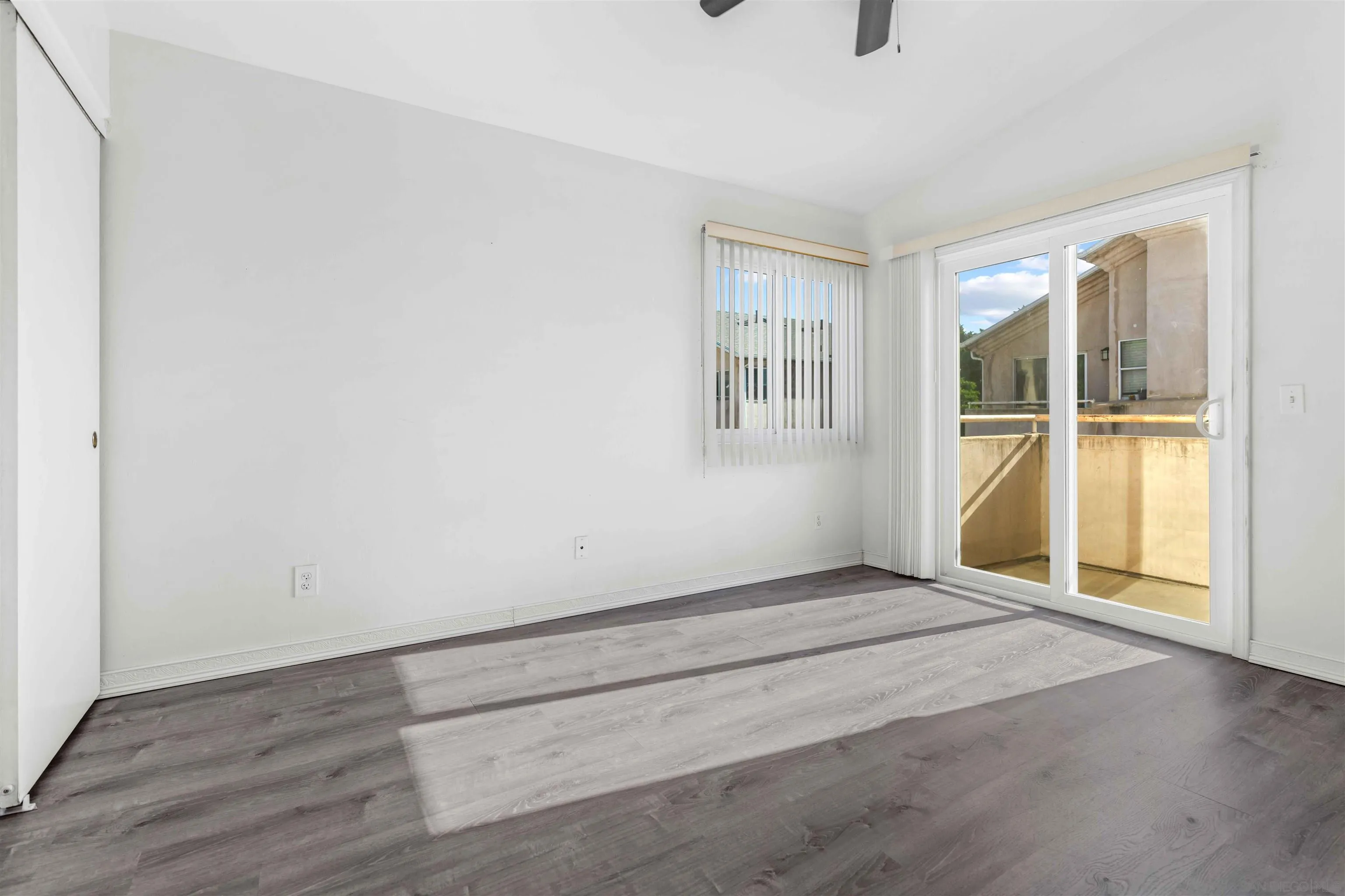 12069 Lemon Crest Dr