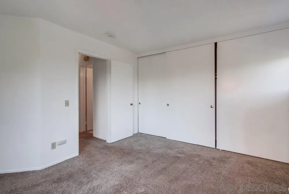 7044 Camino Degrazia # 227