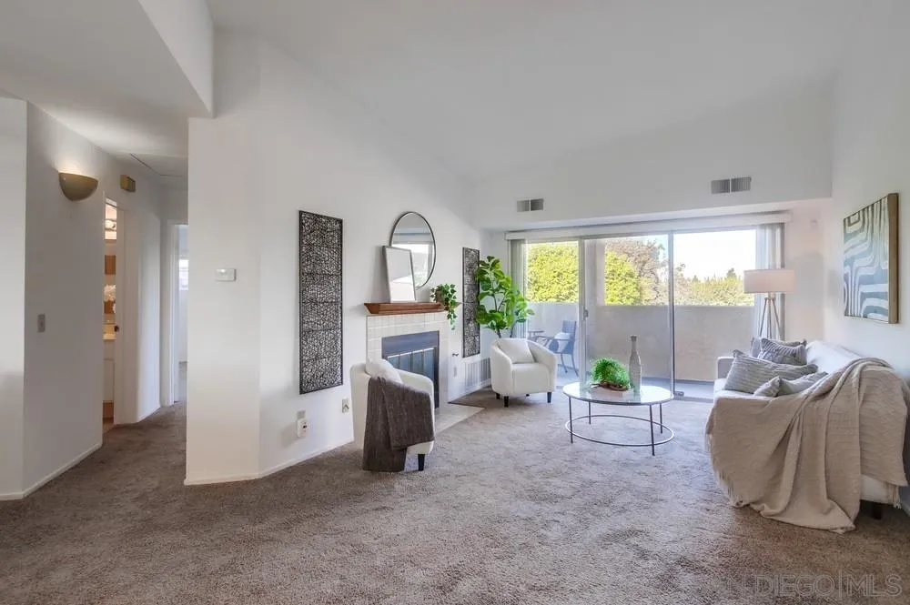 7044 Camino Degrazia # 227