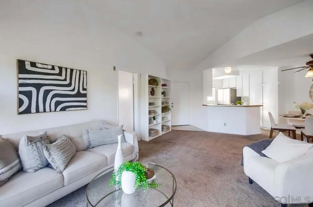 7044 Camino Degrazia # 227