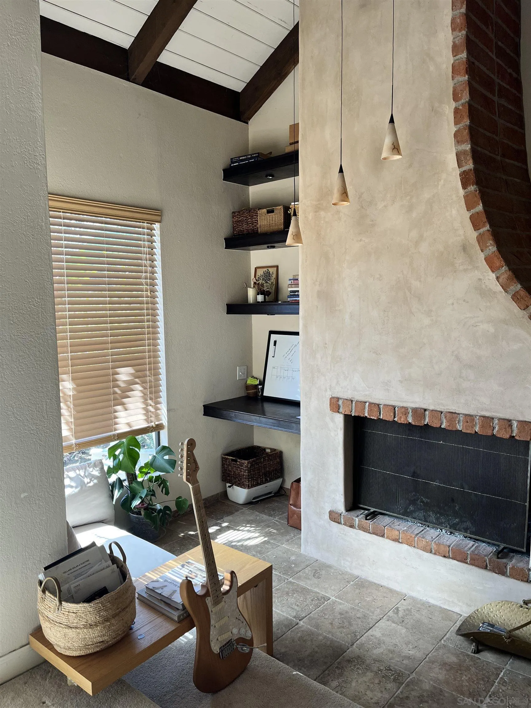 1911 Estrella De Mar Ct.