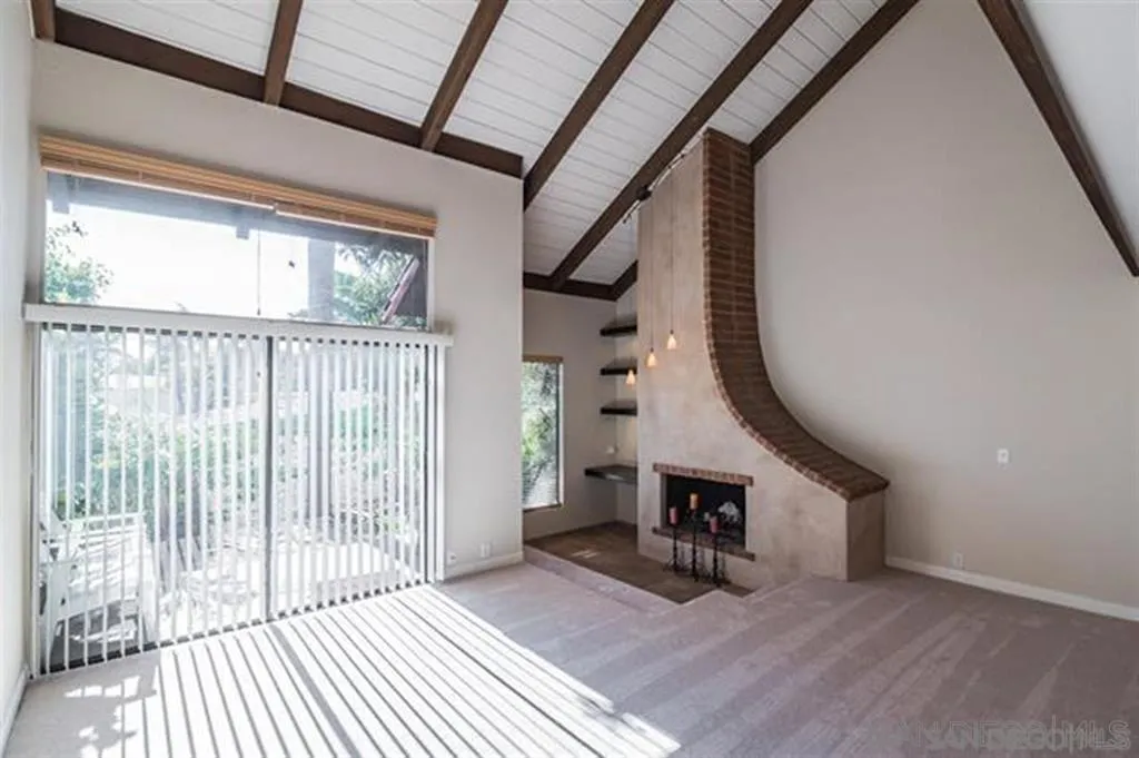 1911 Estrella De Mar Ct.