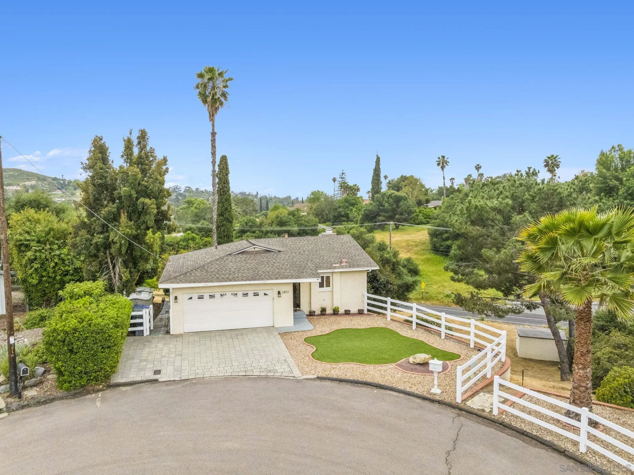 1973 Kinross Ct