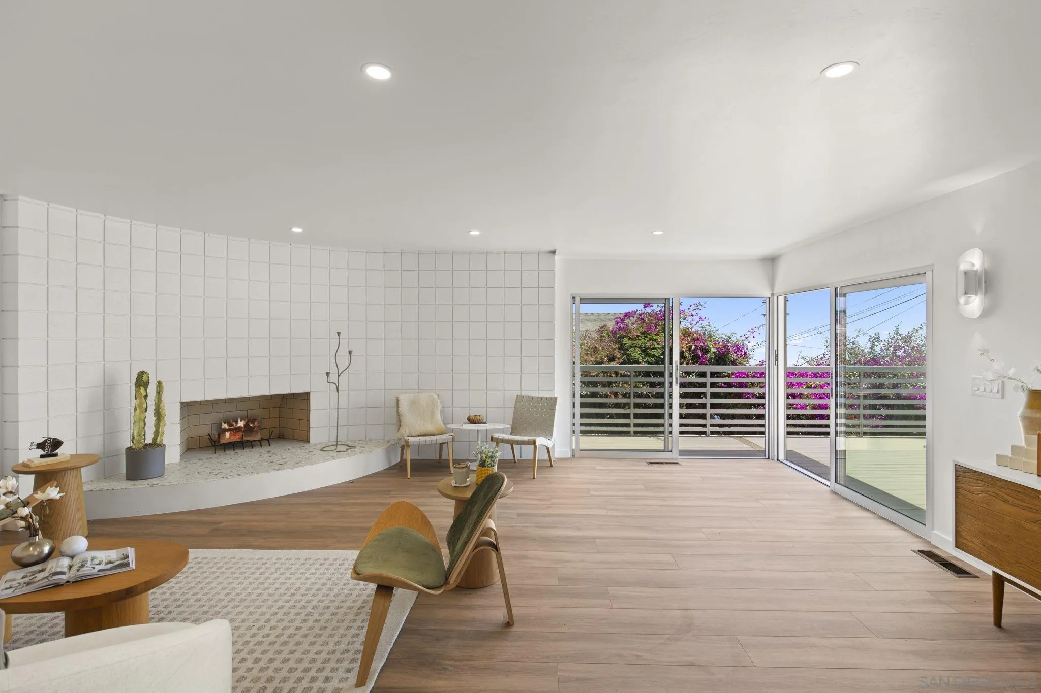 5851 Box Canyon