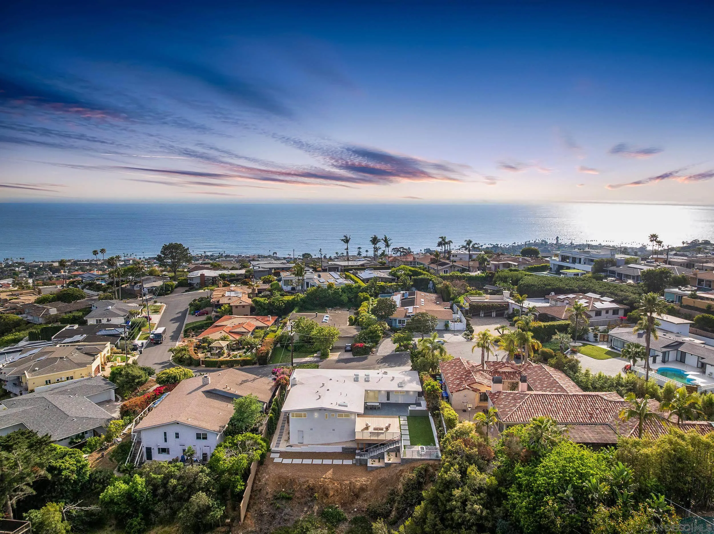 5851 Box Canyon
