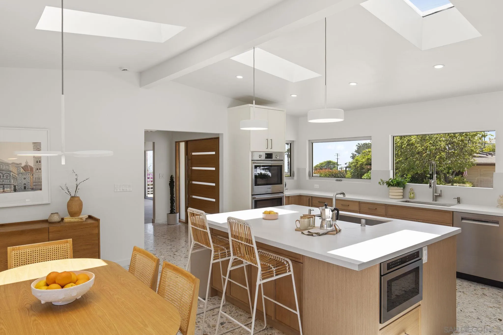 5851 Box Canyon