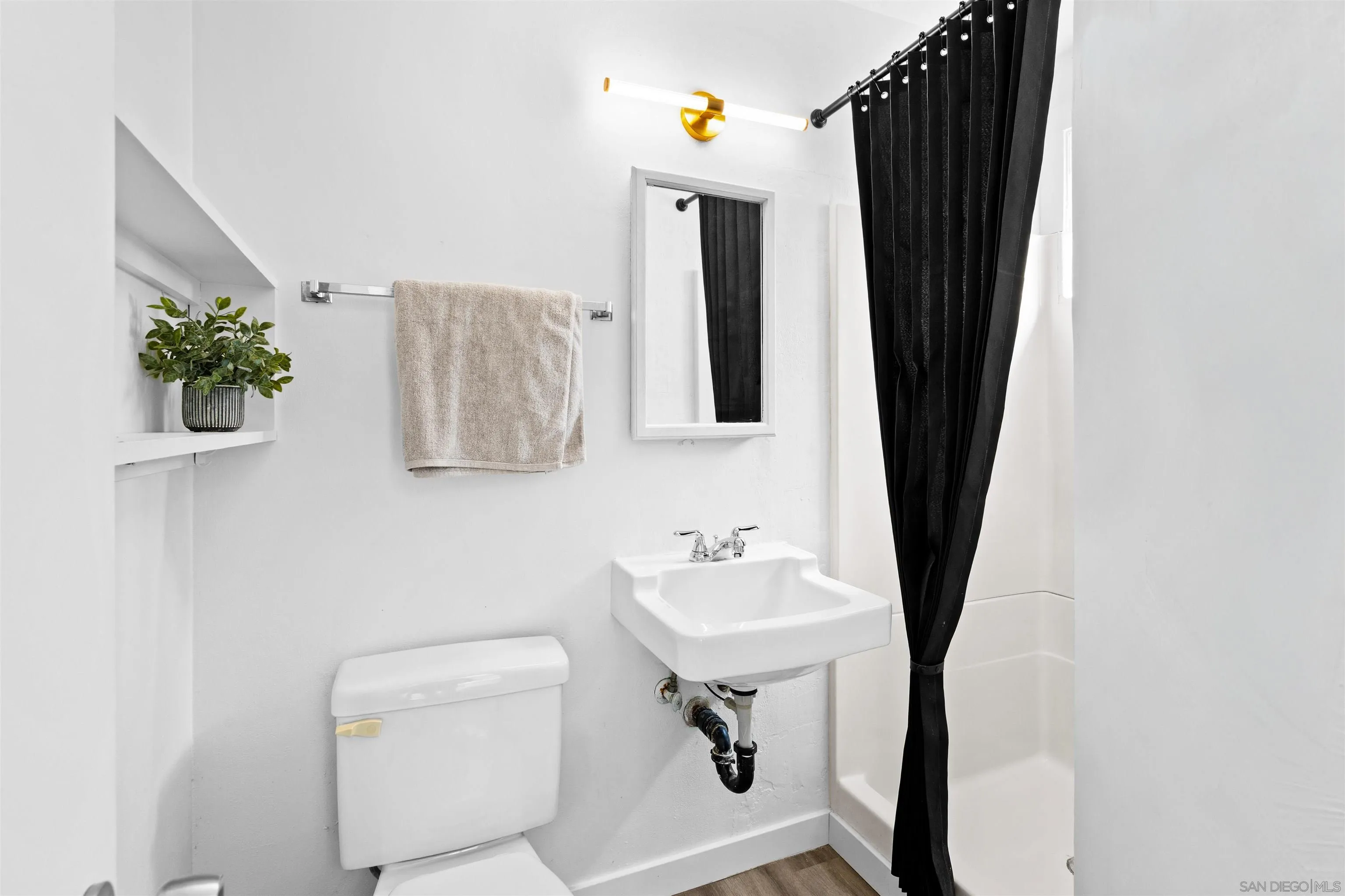 4972 Ensign St, San Diego