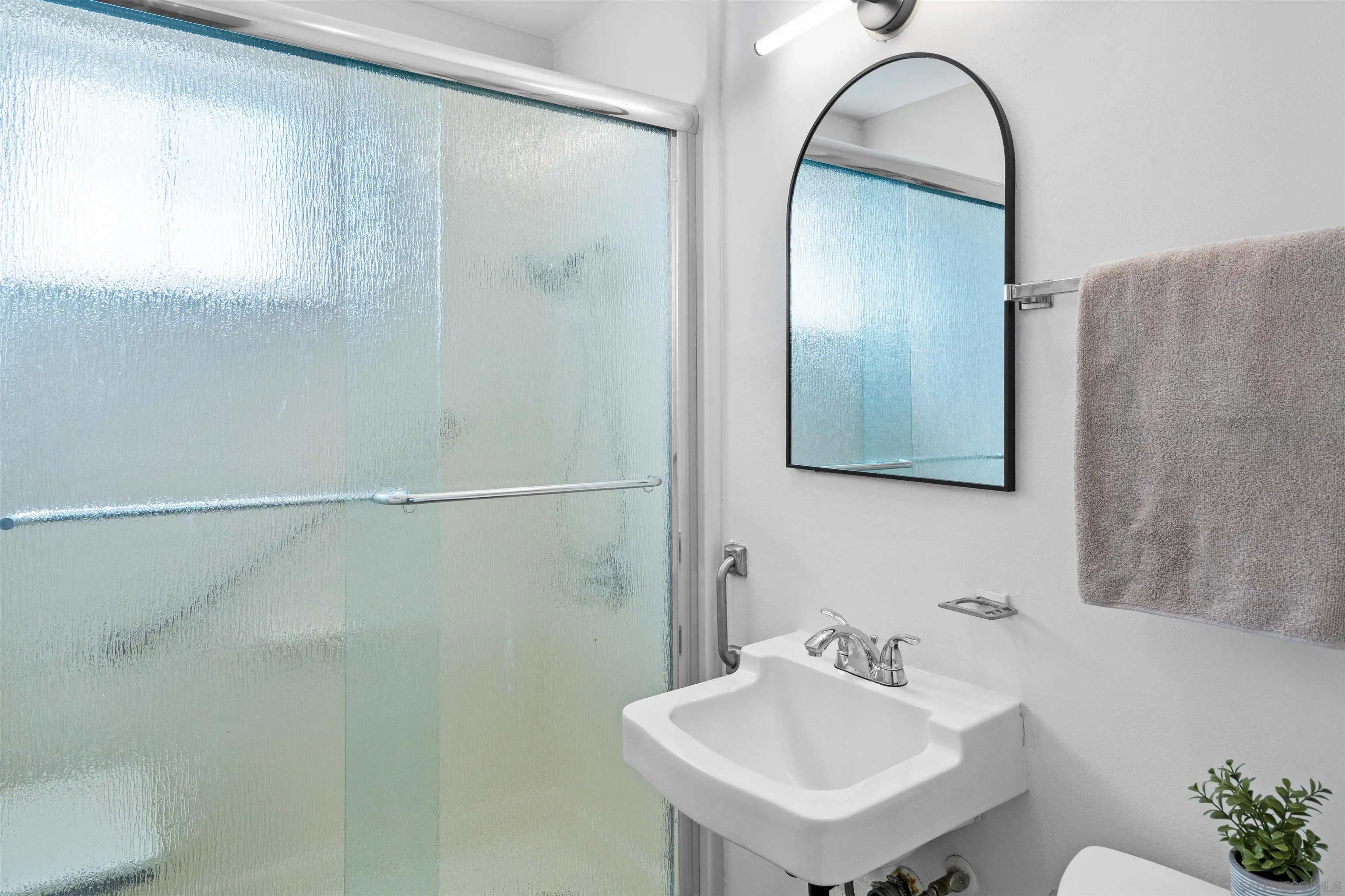 4972 Ensign St, San Diego