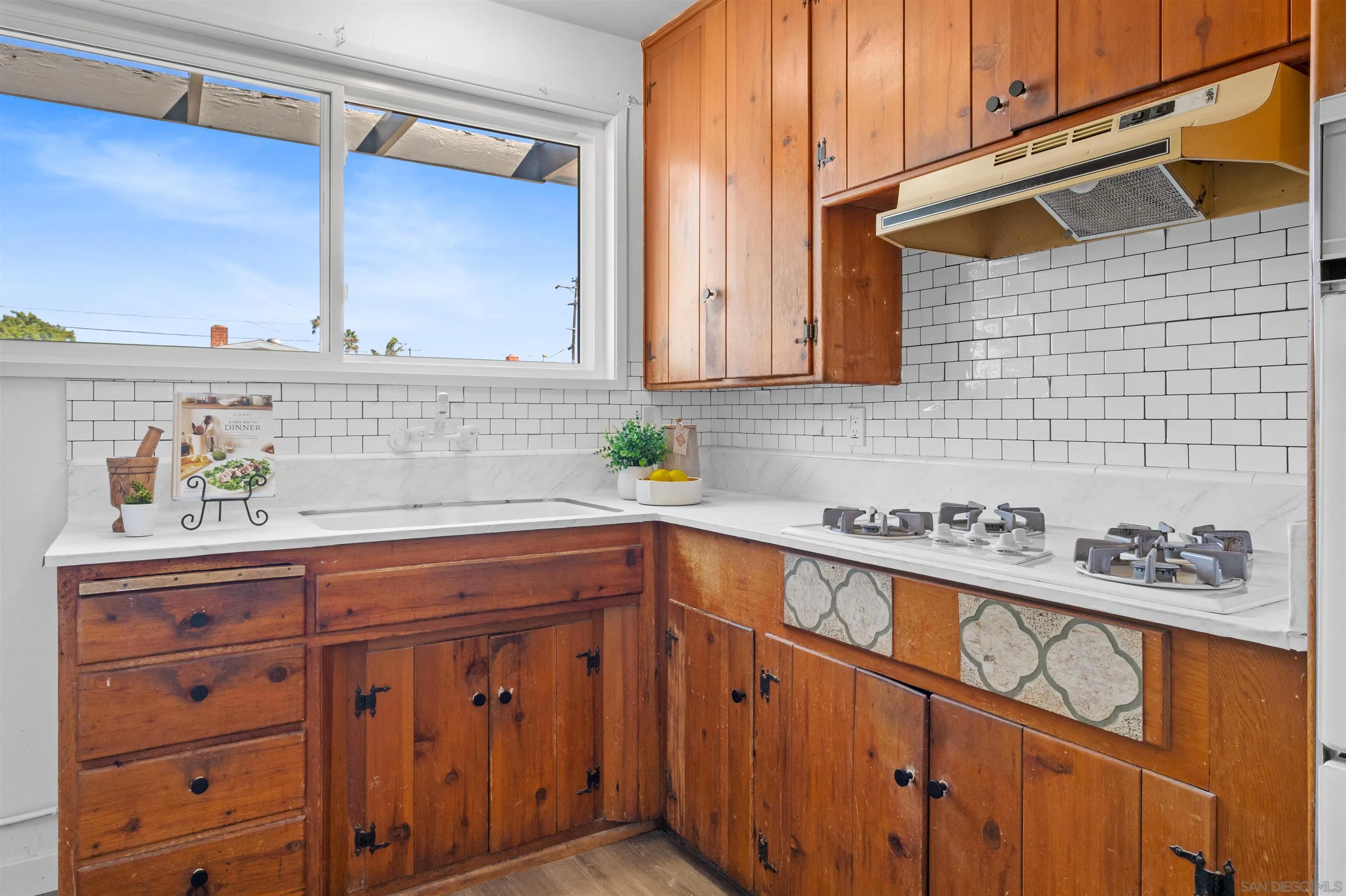 4972 Ensign St, San Diego