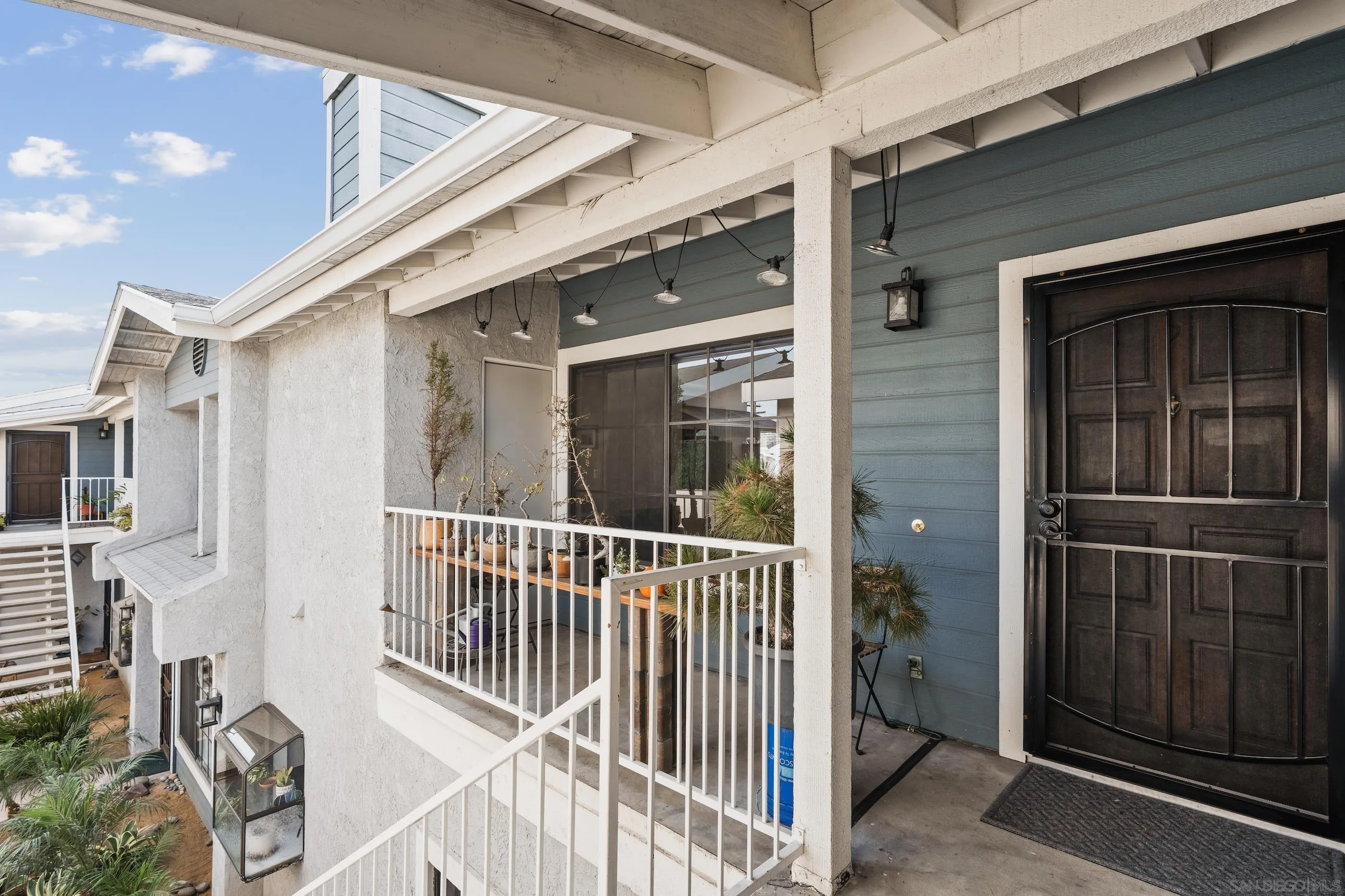 4475 Campus Ave Unit 5