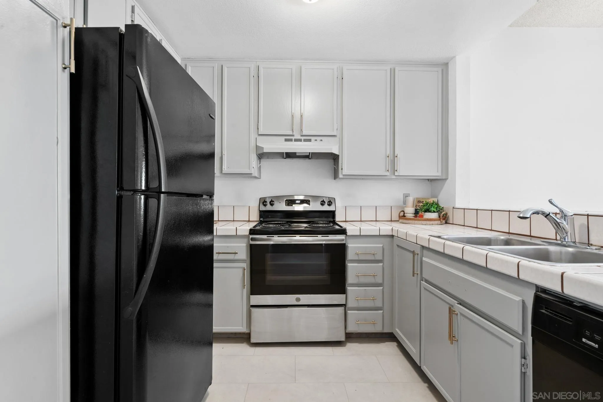 5990 Dandridge Ln Unit 198