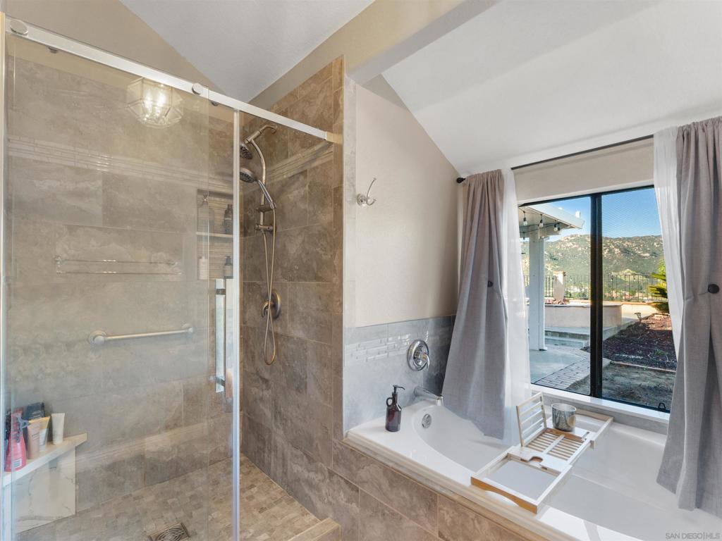 475 Summerhill Terrace