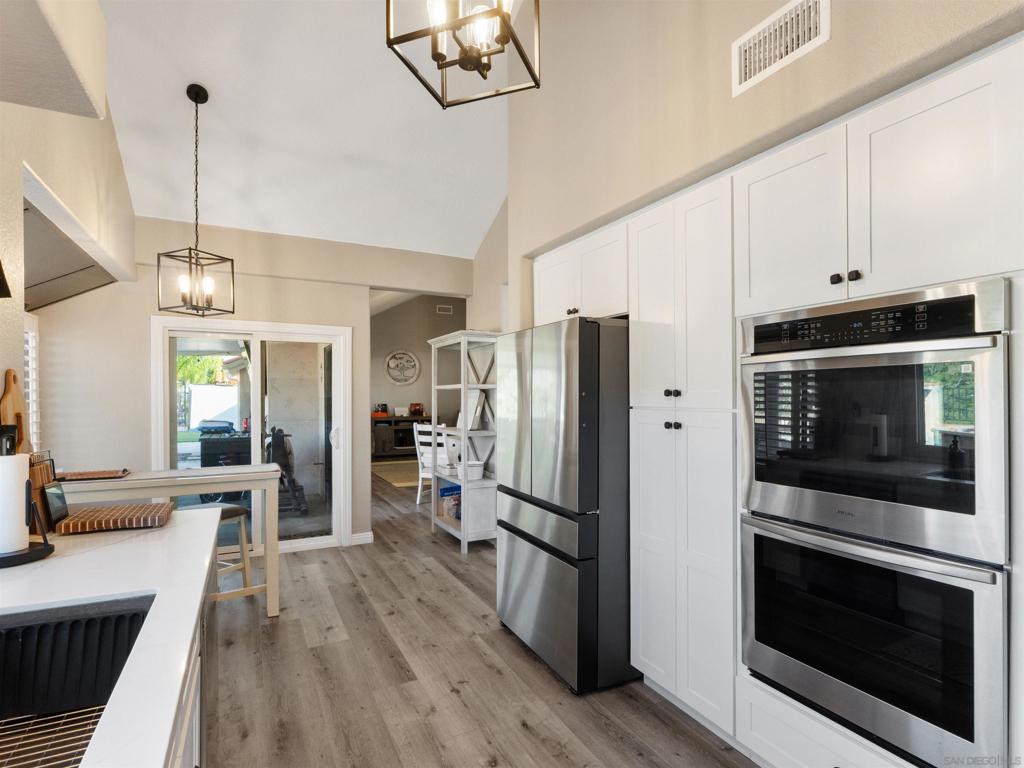 475 Summerhill Terrace