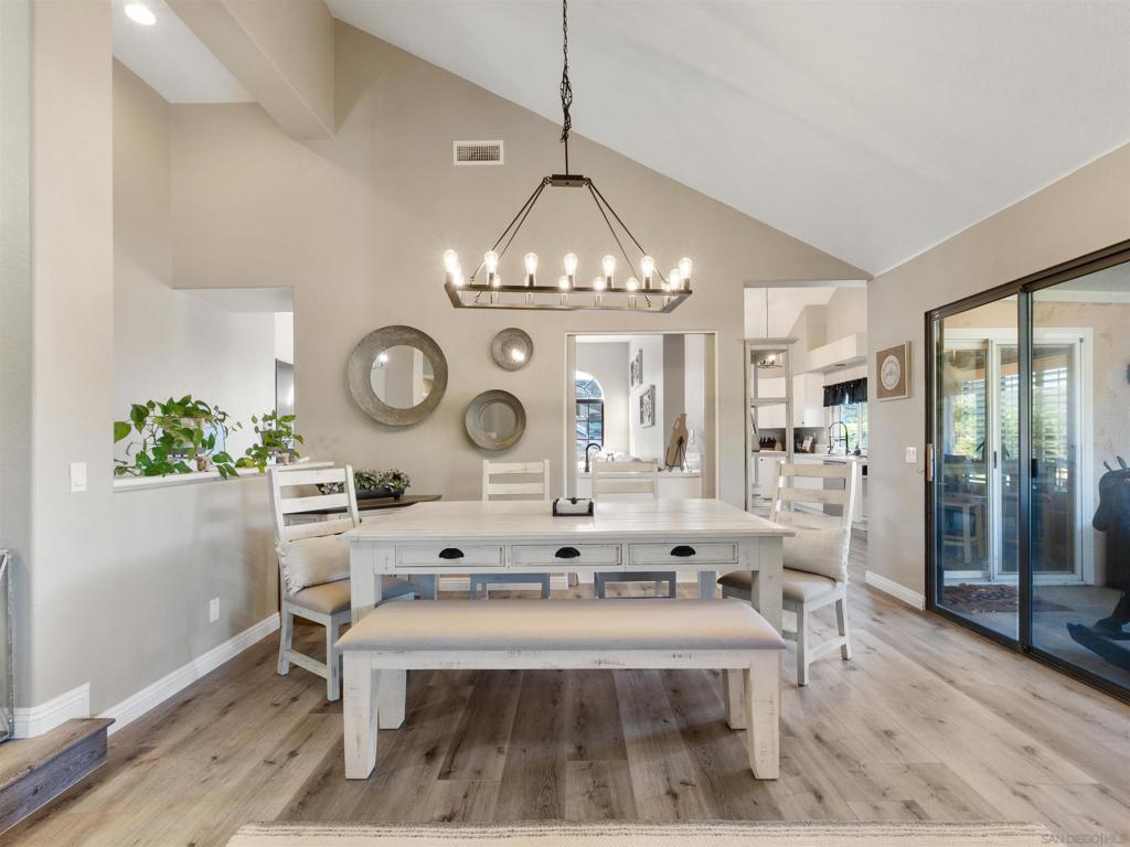 475 Summerhill Terrace