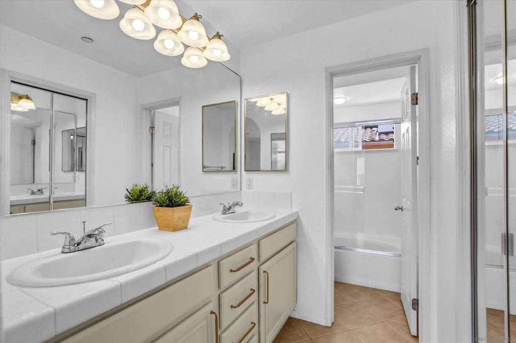 2908 Escala Cir