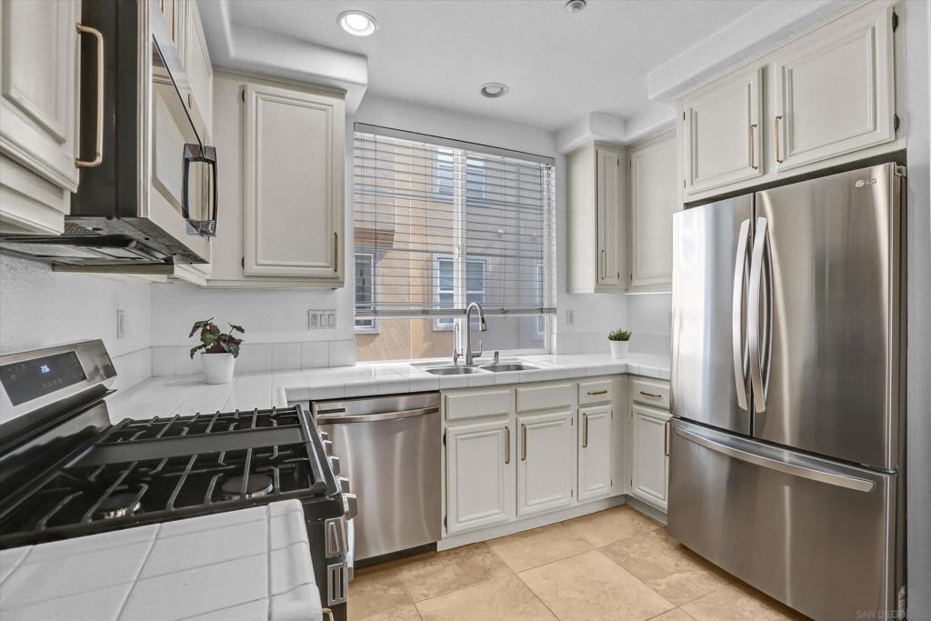 2908 Escala Cir