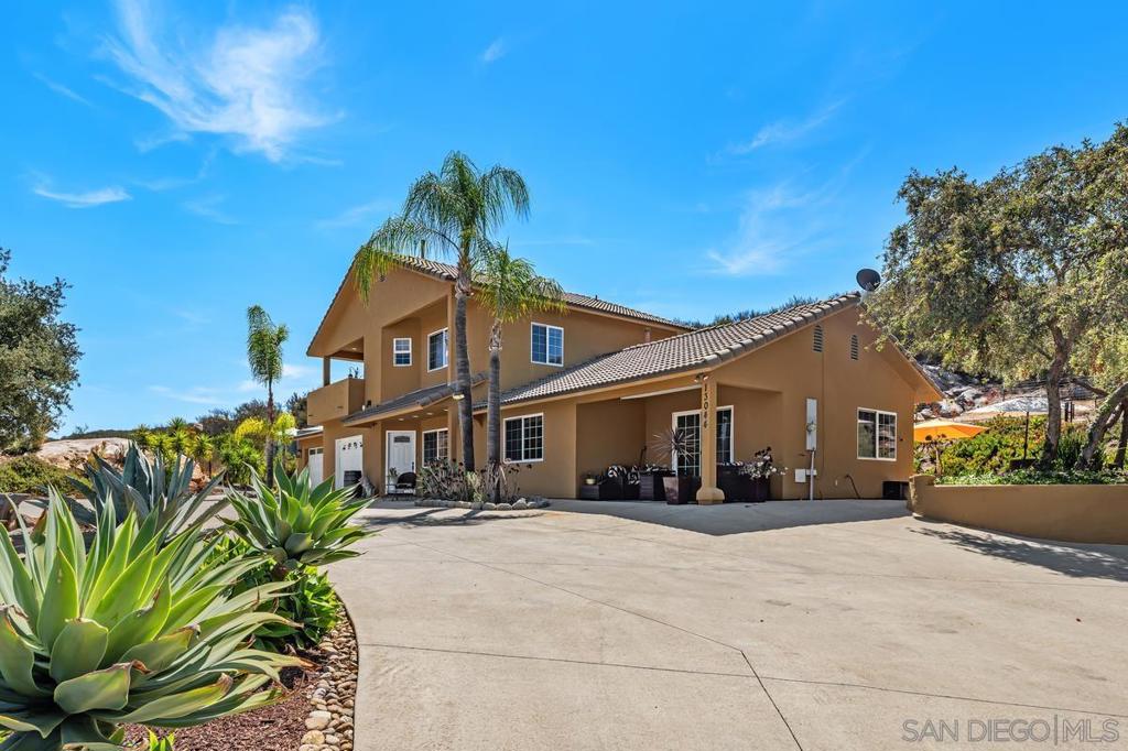 13044 Yerba Valley Way