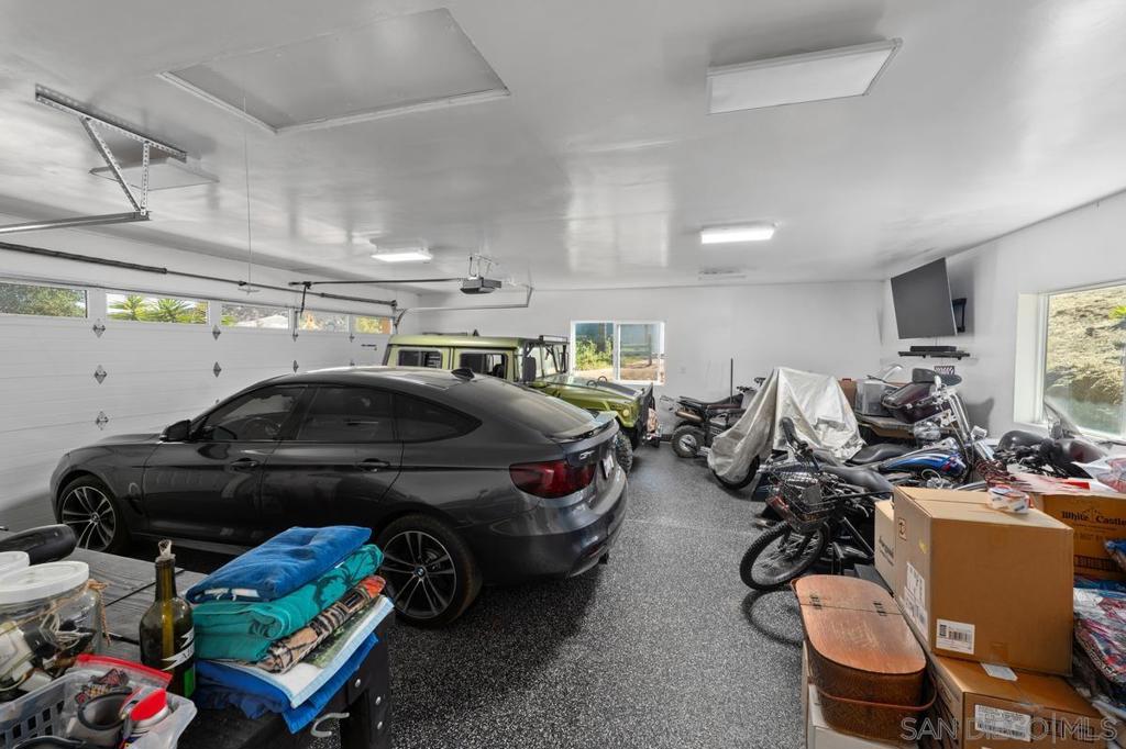 13044 Yerba Valley Way