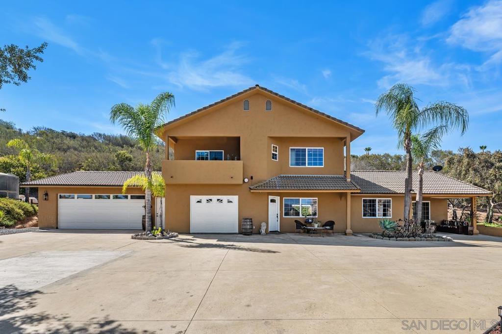13044 Yerba Valley Way