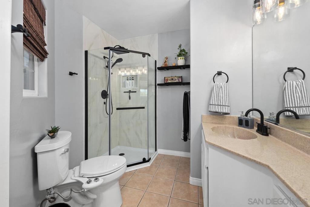 13044 Yerba Valley Way