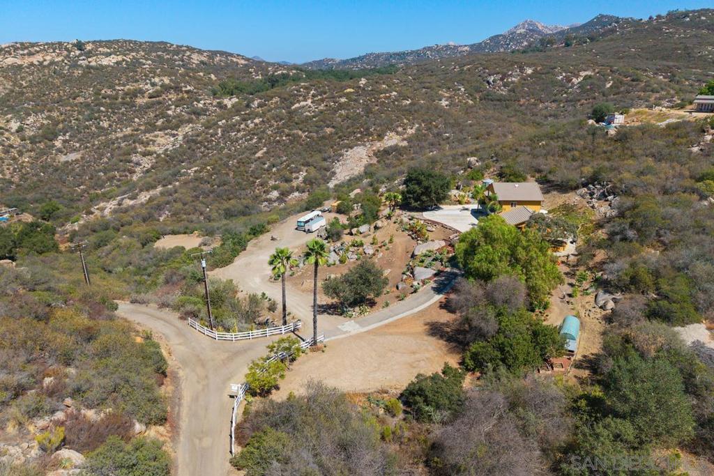 13044 Yerba Valley Way