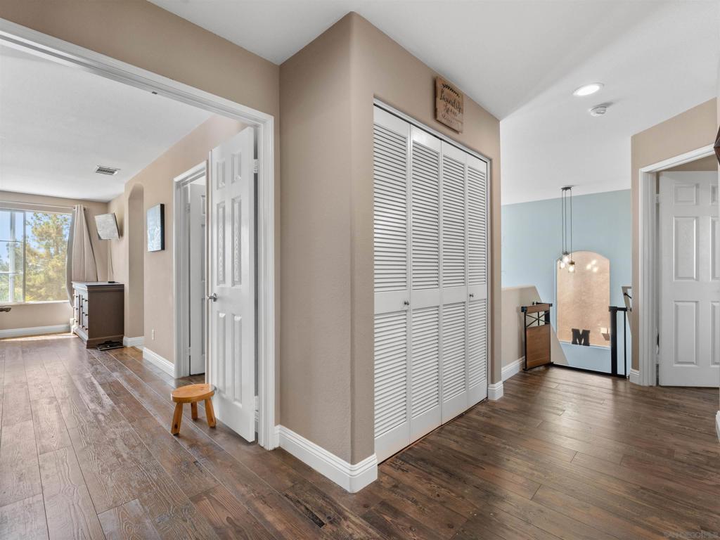 2925 Sunhaven Court