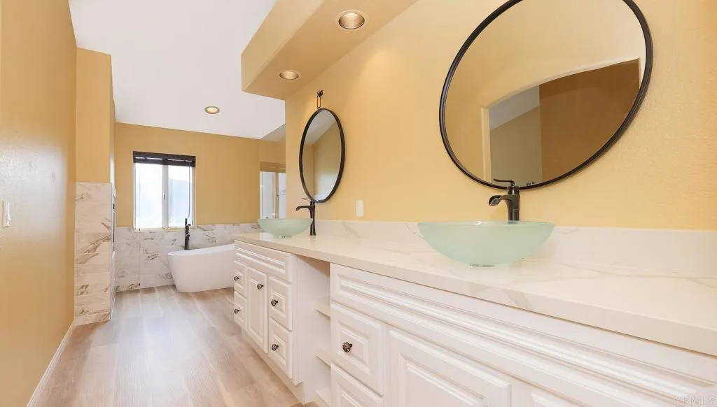 31807 Camino Rosales