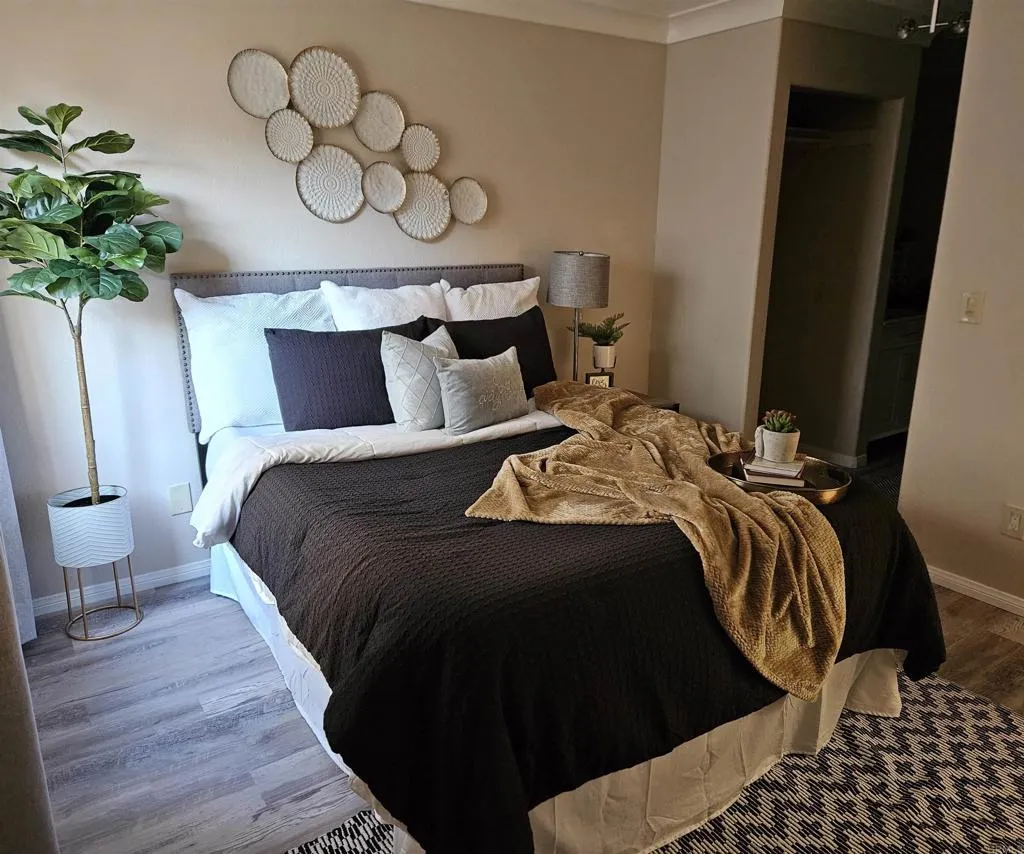 3775 Georgia Street # 301