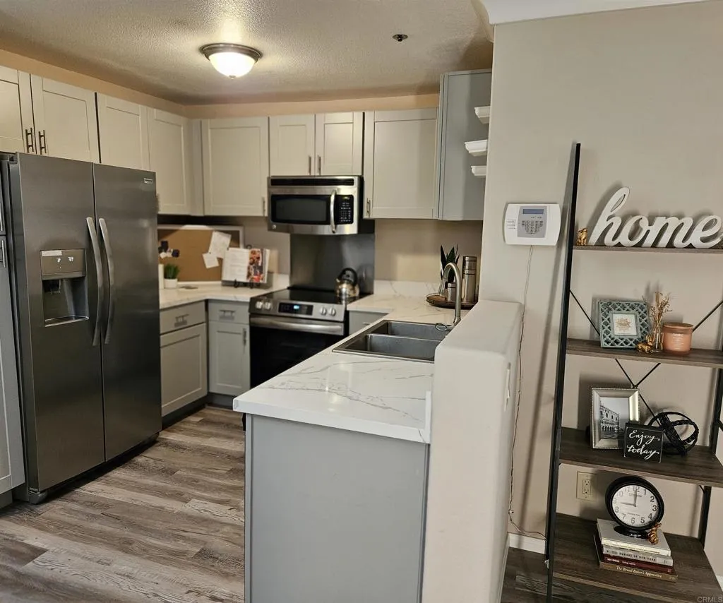 3775 Georgia Street # 301