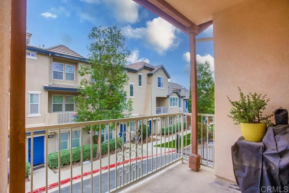 2731 White Pine Court