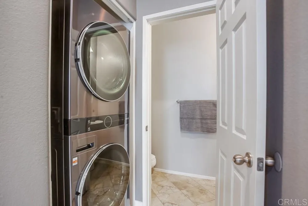 2731 White Pine Court