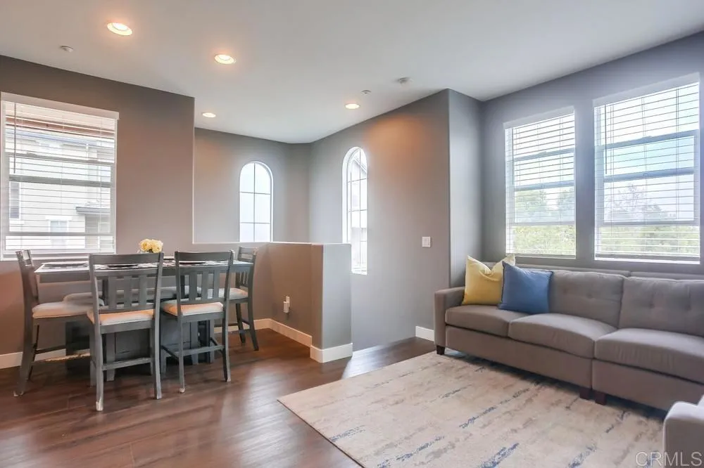 2731 White Pine Court