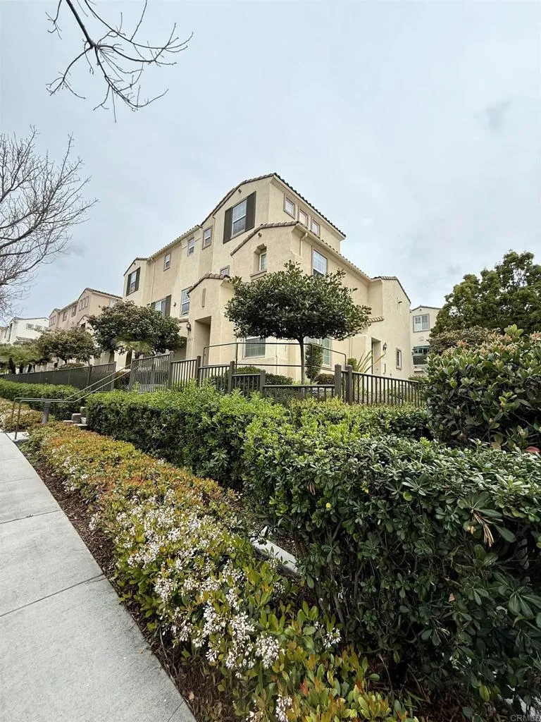 1298 Fools Gold Way Unit 2