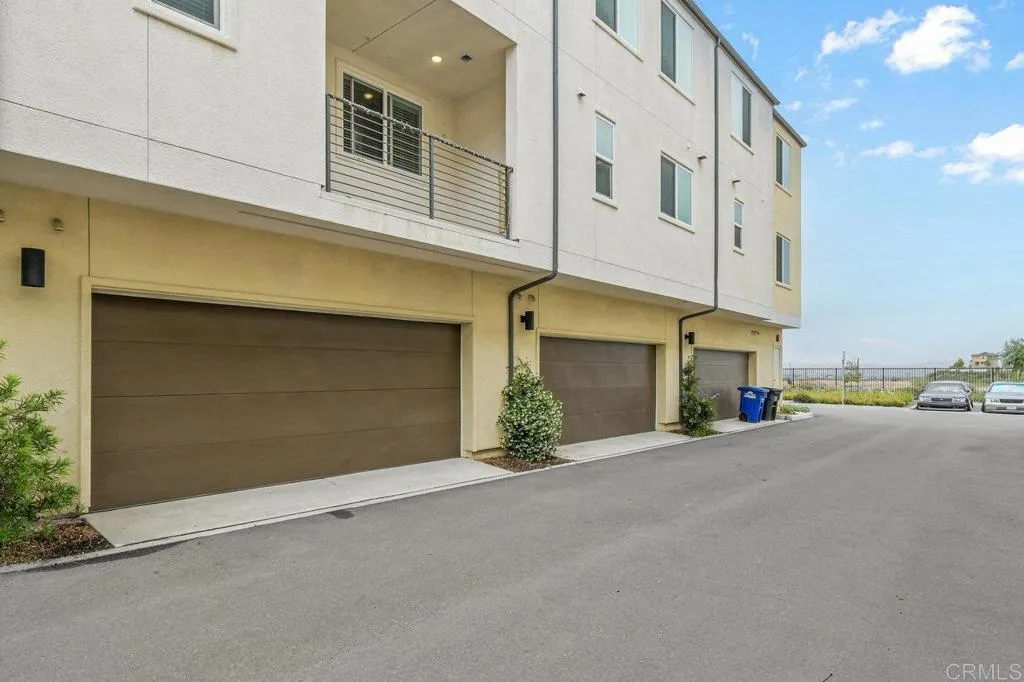 5480 Shorefront Dr. Unit #166