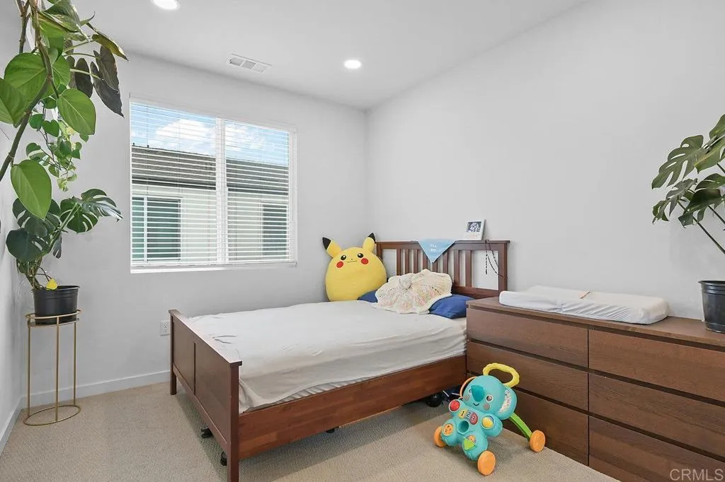 5480 Shorefront Dr. Unit #166