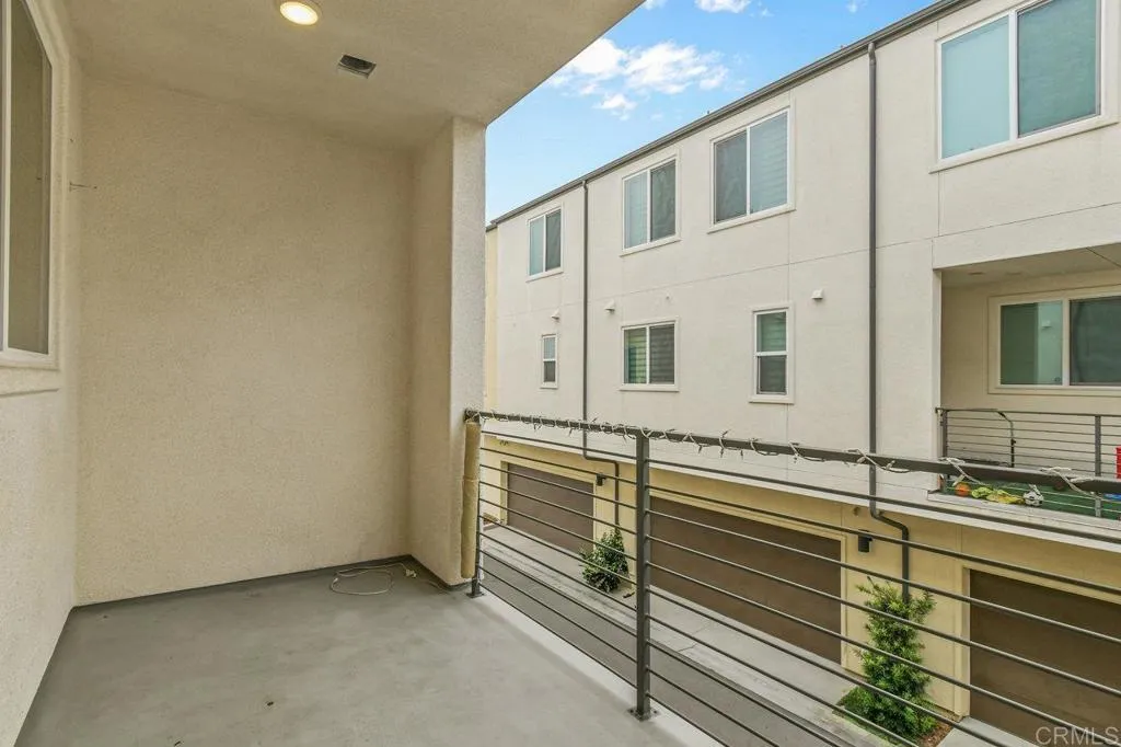 5480 Shorefront Dr. Unit #166