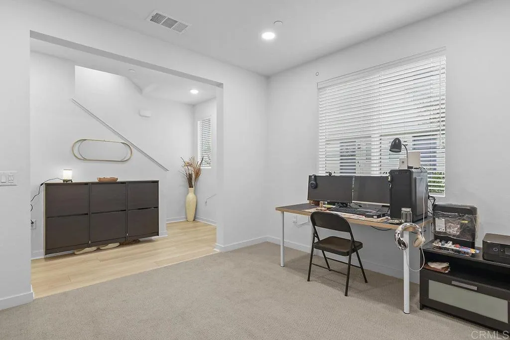 5480 Shorefront Dr. Unit #166