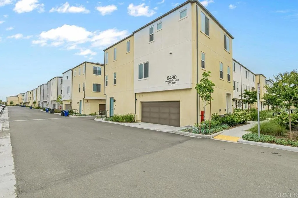 5480 Shorefront Dr. Unit #166