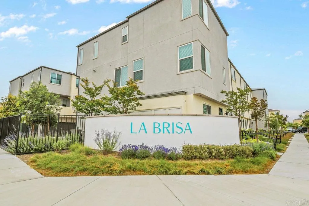 5480 Shorefront Dr. Unit #166