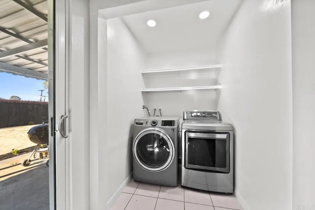 9254 Fairlawn Street