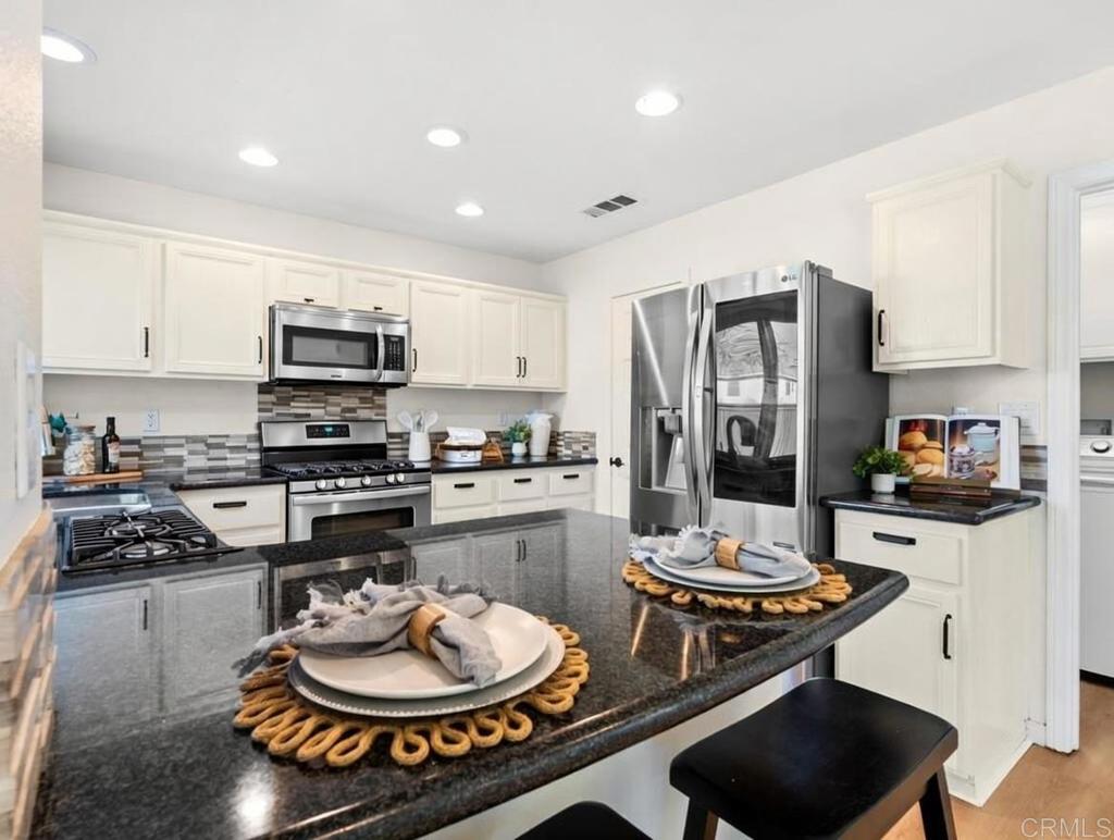 40595 Heyerdahl Avenue