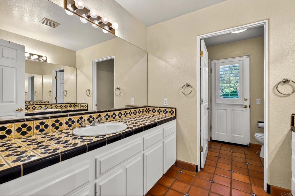 28301 Crooked Oak Lane