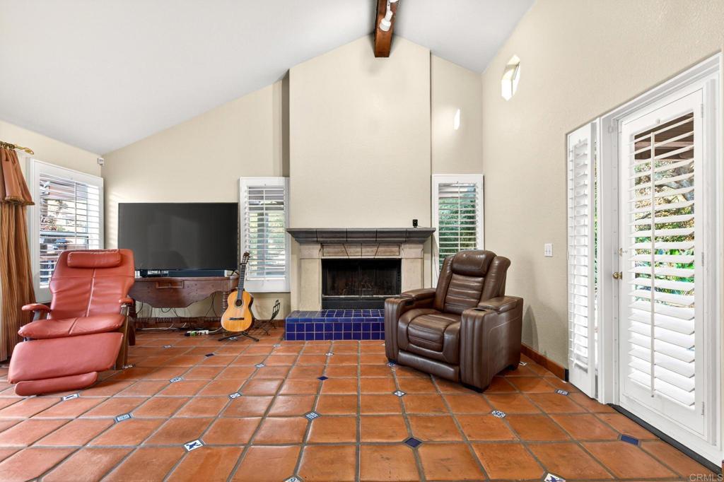 28301 Crooked Oak Lane