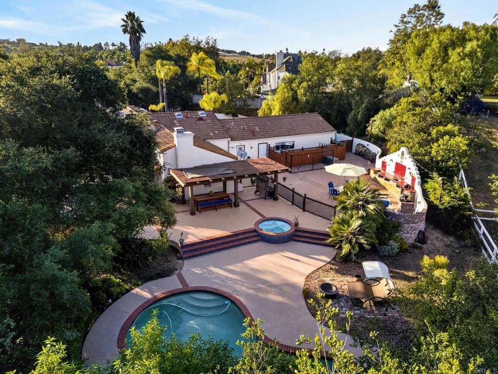 28301 Crooked Oak Lane