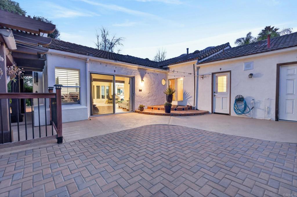 28301 Crooked Oak Lane