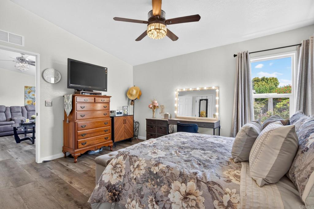 11851 Riverside Drive SPC 270