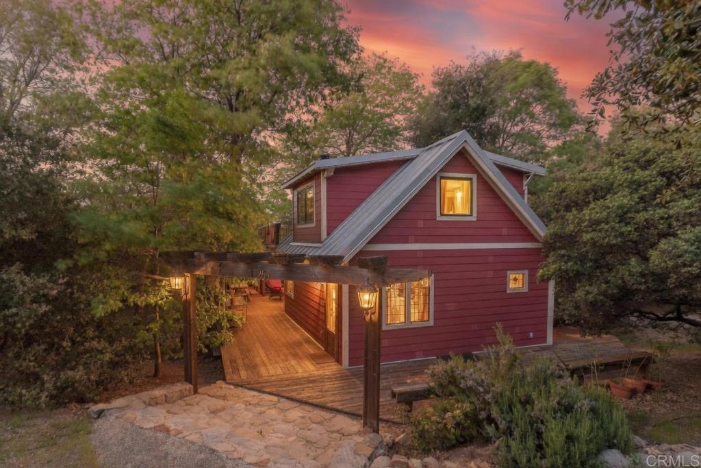 964 Chapin Drive