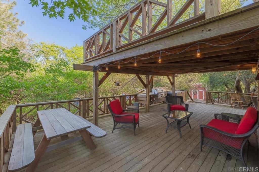 964 Chapin Drive