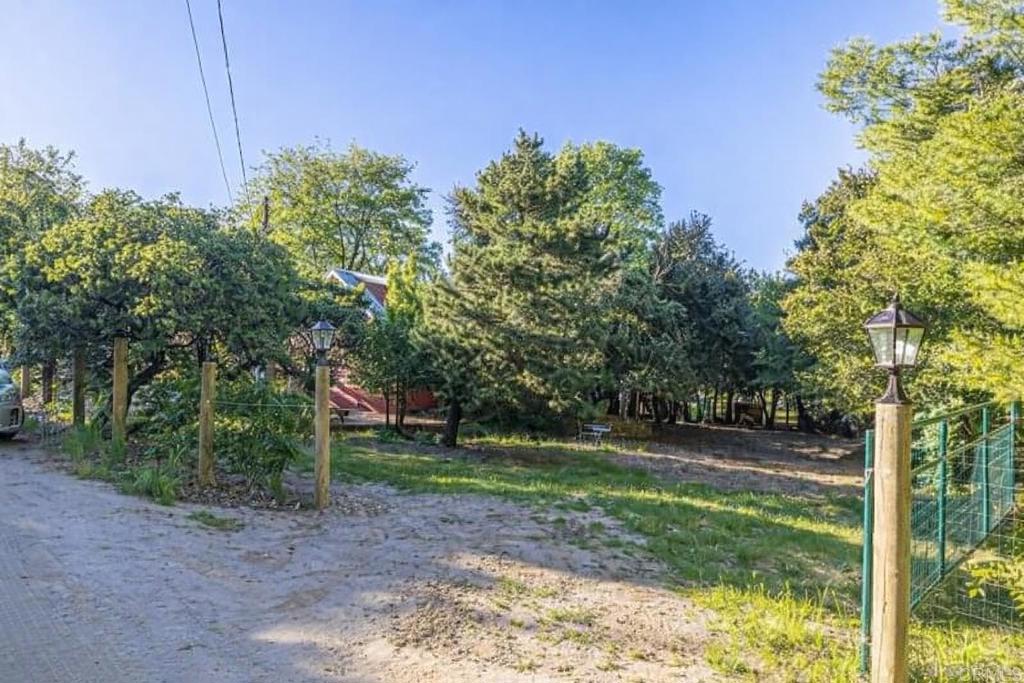 964 Chapin Drive