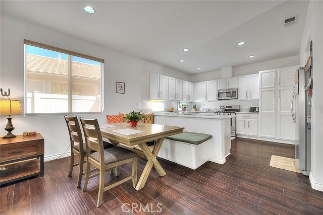 555 Northwood Avenue